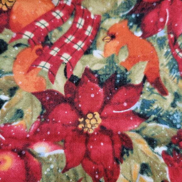 Cotton Fabric Lot 1 Christmas Poinsettia Floral Print 18x42"  Quilting Craft - Picture 9 of 12
